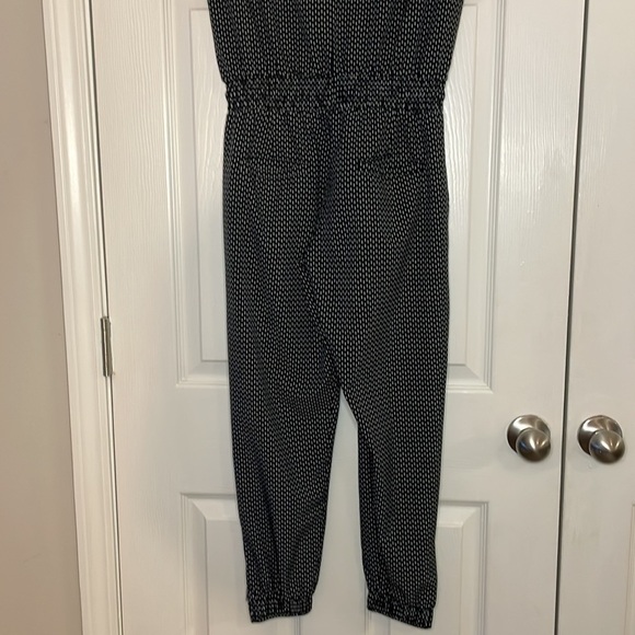 Albion Black and White Jumpsuit - Silver zipper at ankle XXS - Picture 5 of 9